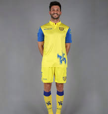 Dati aggiornati al 20 maggio 2018: Chievo Verona 2019 20 Home Kit