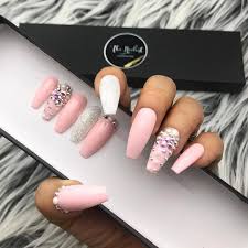 Female Side In 2020 Pinke Nagel Ballerina Nagel Weisse Nagel