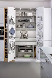 Genialer Kuchenschrank Ordnung Idee Bild Schrank Pfannen Ausziehschrank Foto Leicht Kuchen In 2019 Pantry Laundry Room Small Kitchen Storage Kitchen Pantry Storage