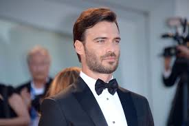 Grant blake ritson gabriella wright tomi may kateryna globa giulio berruti kristofer kamiyasu bern. Giulio Berruti Biografia E Film Dell Attore Dentista