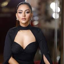 See these HOT pictures of Bangladeshi beauty Nusraat Faria