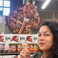 Keila Rivera's Instagram, Twitter & Facebook