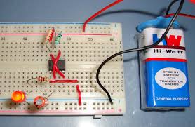 555 Timer Astable Multivibrator Circuit Diagram