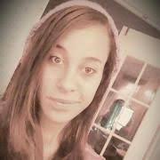 Wendy Lyles (wennydarling12)