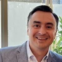 30+ perfiles de «Bernardo Arias»