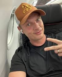 Nick Cade blocked in DPVR group