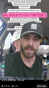 I want to say the biggest thank you to you all for reposting, sharing,  liking, commenting! The show Sold Out a few nights ago❤️🫡 #community  #acousticguitar #indiefolk ##canadiantiktok