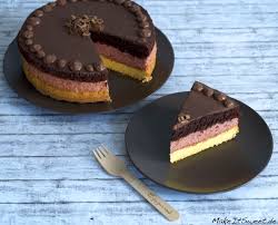 Zum kaffee gibt es doch nichts besseres als einen nach einem rezept gebackenen kuchen. Deutschland Torte Rezept Zur Wm Oder Em Makeitsweet De