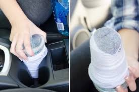 15 Trucs Incroyables Pour Que Votre Voiture Sale Soit Comme Neuve Astuces Pour Voiture Trucs Et Astuces Voiture Detournement Produits Menagers