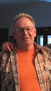 Richard Shattuck's Instagram, Twitter & Facebook