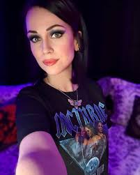 Playing Little Nightmares demo