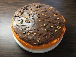 Zusammen mit der schokolade und dem saftigen kürbis wird dieser kuchen unglaublich lecker und definitiv dein nächster lieblingskuchen. Rezept Kurbis Schoko Torte M Ndys Blogwelt