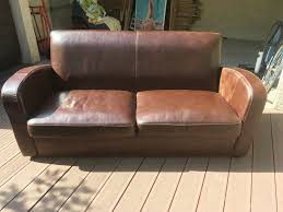 Canapé club 3 places en cuir marron très bon état aucune tâche ou rayures. Achetez Canape Club En Cuir Quasi Neuf Annonce Vente A Romainville 93 Wb162741192