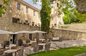 It is always best to call ahead and confirm specific pet policies before your stay. 6 Luxury Hotels And B Bs In Provence Holiday Challenge 6