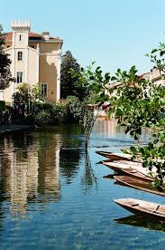 Isle Sur La Sorgue Provence France Avec Images Paysage France Visite France Voyage En France