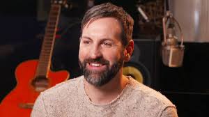 Josh's interest in music dates back to his age of 11, when he started playing a guitar. Josh Kelley Talks New Album And Life With Katherine Heigl On The Farm Exclusive Entertainment Tonight