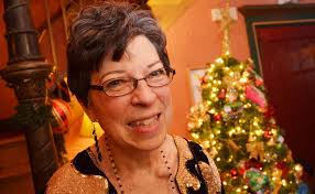 Hundreds Brave Cold and Snow to Preview Downton Abbey