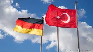 Türkiye'yi dışlamak almanya ekonomisinin yararına mı? 2019 Turkiye Almanya Iliskilerinin Zor Yili Turkiye Dw 01 01 2019