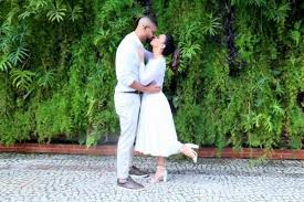 Em entrevista para a coluna patrícia kogut, a famosa abriu um pouco a intimidade do casal e falou sobre seu noivado. Sra Militao Diz Viviane Araujo Apos Casar Vestida De Branco