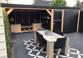 modellen met schuur bowisse tuin gebouwen tuin ideeen schuurhuizen