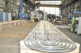 Directorul comercial al companiei cehe chemoproject nitrogen, petr miler, a declarat in cadrul unei dezbateri economice organizate la praga pe marginea modernizarii fabricii de uree a combinatului azomures din targu mures, ca societatea este in plina expansiune pe. Targu Mures Collective Constellations