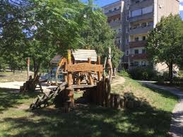 Altseidnitz ist das alte zentrum von seidnitz.seidnitz ist seit 1902 ein stadtteil im dresdner osten. 4 Zimmer Wohnungen Mieten In Dresden