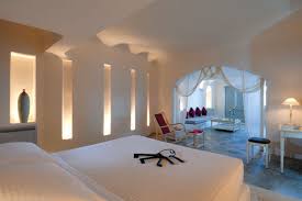 The hotel is only 4 km from paradisos beach. Andronis Luxury Suites Oia Santorini Greece 5 Star Boutique Resort Hotel