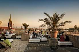 Deck5 can also be rented exclusively or in part for company parties, weddings or other special events. Deck 5 Schonhauser Allee 80 10439 Berlin Prenzlauer Berg CachÄ— Sur Le Toit D Un SupermarchÄ— Au Dernier Etage Du Parking Schone Orte Berlin Freizeit Berlin