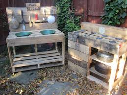 pin by maaike nendels on natural playscape ideas mud kitchen mud kitchen for kids pallet mud kitchen ideas