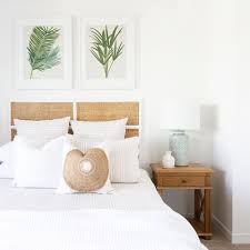 But before we get stuck in, here's a quick reminder of what the room used to look. 27 Dreamy Coastal Bedroom Decor Ideas