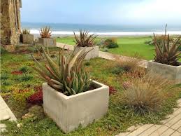 Brett mcpherson is a licensed landscape architect, landscape contractor, and the president of the land collaborative. Cutting Edge Landscape Designers To Keep Your Eyes On Hgtv