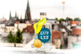 Gin lee releases a new title / album. Der Drink Der Stunde Chapeau Das Magazin Fur Kultivierte Lebensart