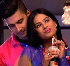 What is the name of Ravi Dubey's brother,wife and daughter?Only his real  fans can answer.