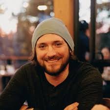 Andrew Rhoads (@andrewrhoads)