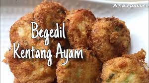 Jika anda berkenan untuk cuba buat, boleh cubakan resepi popia begedil yang dikongsikan oleh anie nor di laman facebook. Begedil Ayam Kentang Mudah Youtube