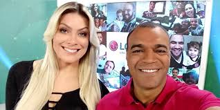 Renata fan, a loira que nos provoca. Renata Fan Apos Relacao Com Denilson Faz Anuncio E Admite Um Filho
