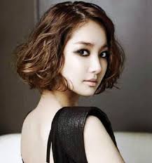 Rambut gondrong ikal pengen model two block | korean hairstyle. Fotorambut Ikal Pendek Wanita Gemuk Radea
