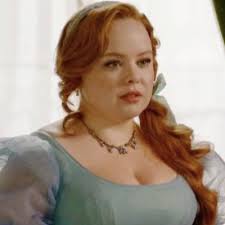 kj . polin 🐝✨ silky and leo era