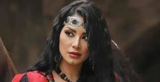 خريجة ستار أكاديمي تعلن اعتزالها: انطفأ الشغف.. ووالدتي أولوية حياتي