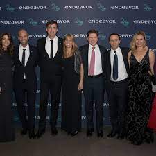 6 de agosto | el senador del pro esteban bullrich, volvió a proponer la rebaja del salario de los trabajadores estatales en un 20% durante seis meses. Empresarios Y Funcionarios En Una Fiesta Vip En Nueva York Para Emprendedores