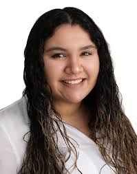 2018 CHS graduate Shania Parsons named Insurance CSR for FCNB Insurance  Services