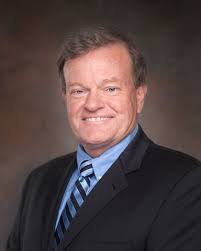 Chris Ahlert's Instagram, Twitter & Facebook