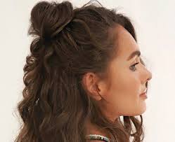 This type of hairstyle allows lot of variations, and you can select side braids , or braided tiaras as well. Cre2wta5ntotlm