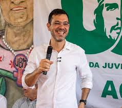 Acre precisa de um governo voltado para as pessoas que mais precisam, afirma Thor Dantas