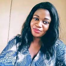 Buju Banton –"Love How The Gal Dem Flex" ▶️ Listen to the song  here:https://shorturl.at/oxKKe The song celebrates Buju Banton and Red  Rat's love for girls and the fun they bring. The chorus