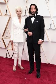 Oscars 2020 — best live action short film. Keanu Reeves Steals The Red Carpet Show At The Oscars By Bringing His Mother As His Date Bored Panda