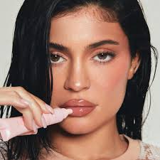 Ruby Cotton Beauty Editor Beauty Crew