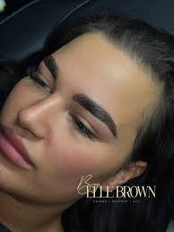 Get your dream look in 2025😍🙌🏼 Treatments I specialise in: Henna Brows  Brow Lamination & Hybrid Stain HD Brows Wax & Tint Lash Lifting & Tinting  Home based within the local area✨