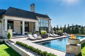 Https I2 Wp Com Www Planete Deco Fr Wp Content Uploads 2019 08 Nz11 Jpg Ssl 1 In 2020 French Style Homes Luxury Homes House Exterior