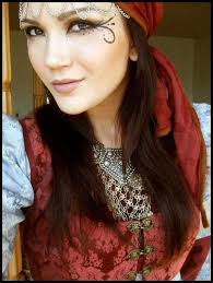 Bildergebnis Fur Zigeunerkostum Diy Maquiagem De Pirata Maquiagem Cigana Maquiagem Hippie